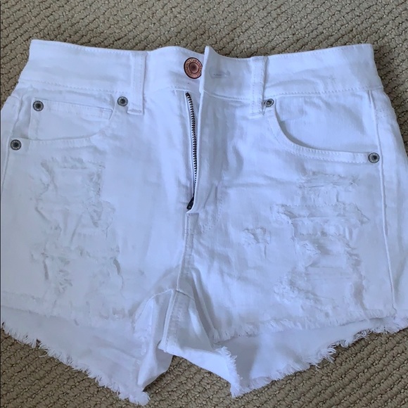 American Eagle Outfitters Pants - Brand new American eagle white ripped jean shorts